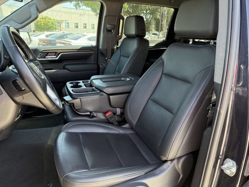 Used 2025 GMC Sierra 1500 SLT AWD/4WD image 24