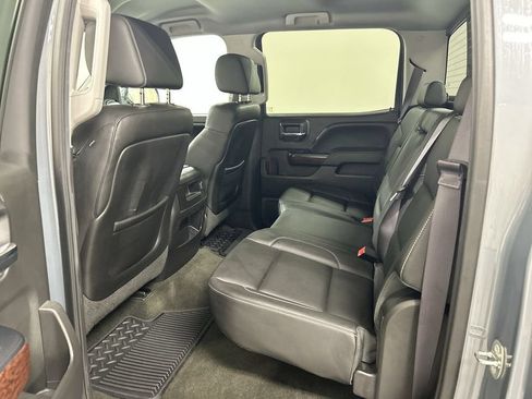 Used 2015 GMC Sierra 1500 SLT w/ SLT Crew Cab Value Package AWD/4WD image 19