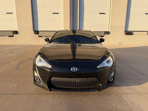 Used 2016 Scion FR-S Release Series 2.0 Coupe 2D image 7