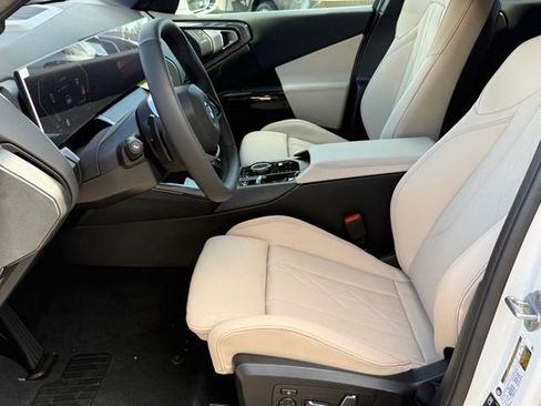 New 2026 BMW X3 xDrive30 w/ Convenience Package image 17