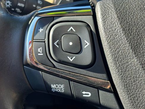 Used 2014 Toyota Avalon XLE Touring image 23