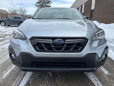 Used 2021 Subaru Crosstrek 2.5i Sport w/ Moonroof Package image 8