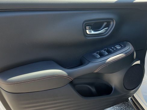 New 2026 Honda HR-V Sport image 8