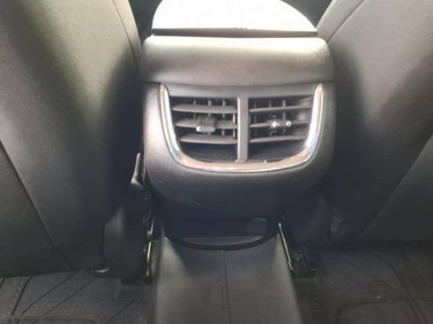 Used 2024 Chevrolet Malibu LT FWD image 10