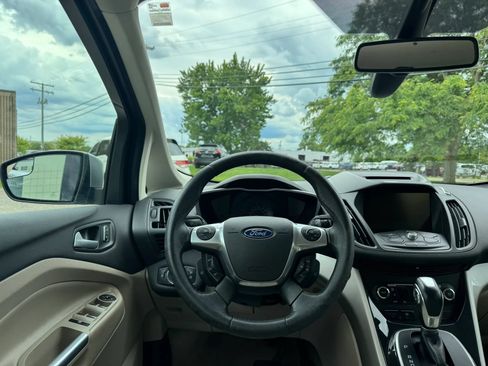 Used 2015 Ford C-MAX SEL w/ Interior Protection Package FWD image 18