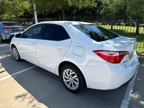 Used 2019 Toyota Corolla LE FWD image 4