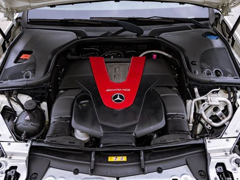 Used 2017 Mercedes-Benz E 43 AMG 4MATIC Sedan image 25