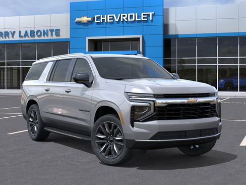 New 2026 Chevrolet Suburban LS AWD/4WD image 9