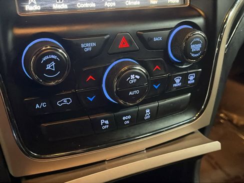 Used 2015 Jeep Grand Cherokee Limited AWD/4WD image 21
