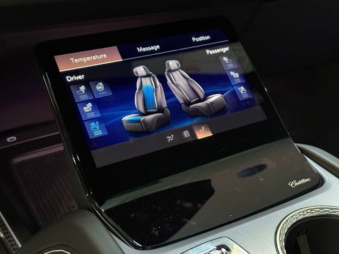 New 2026 Cadillac Vistiq Luxury AWD/4WD image 34