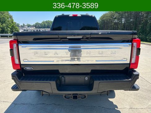 Used 2024 Ford F250 Platinum AWD/4WD image 4