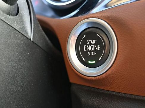 Used 2021 Buick Encore GX Essence w/ Experience Buick Package image 24