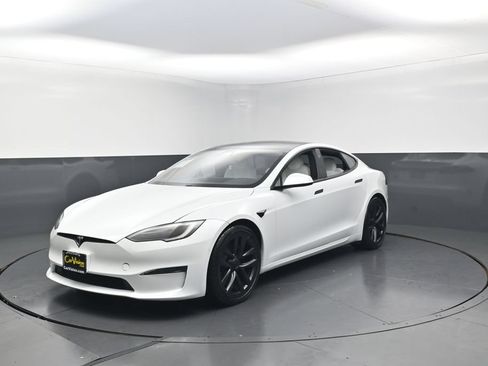 Used 2022 Tesla Model S Plaid AWD/4WD image 38