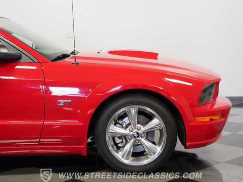 Used 2007 Ford Mustang GT Premium image 30