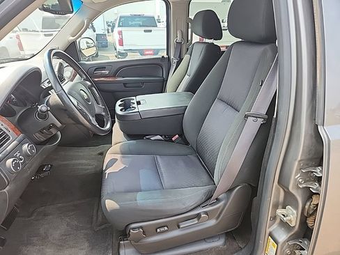Used 2012 Chevrolet Suburban LS w/ Convenience Package 1 AWD/4WD image 26