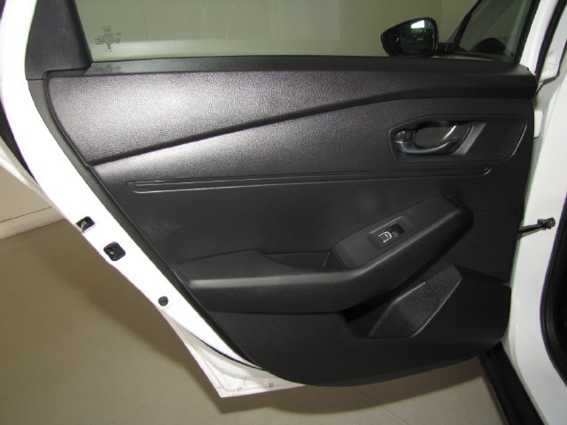 Certified 2024 Honda Accord EX image 36