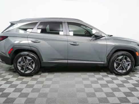 New 2026 Hyundai Tucson SEL image 4