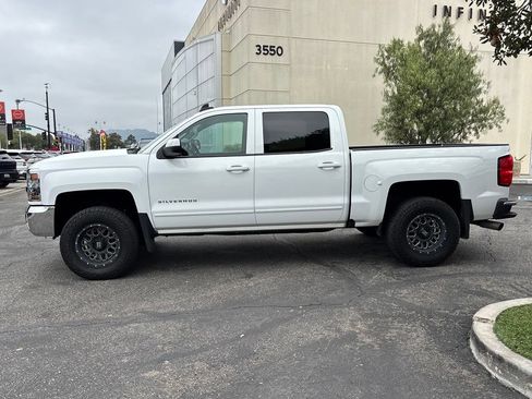Used 2018 Chevrolet Silverado 1500 LT w/ All Star Edition RWD image 8