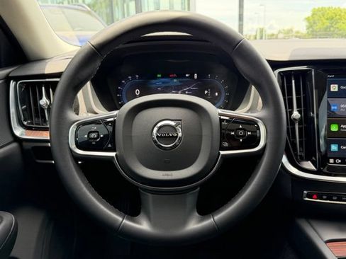 Used 2024 Volvo S60 B5 Plus AWD/4WD image 13