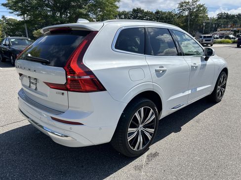 Used 2023 Volvo XC60 B5 Plus w/ Climate Package AWD/4WD image 5