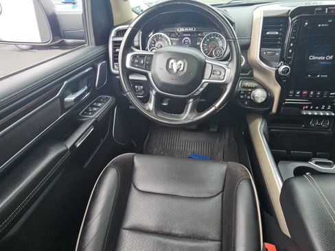 Used 2021 RAM 1500 Laramie AWD/4WD image 9