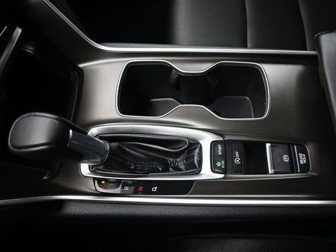 Used 2022 Honda Accord Sport image 25