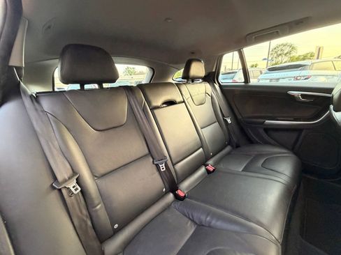 Used 2015 Volvo V60 T5 Platinum AWD/4WD image 25