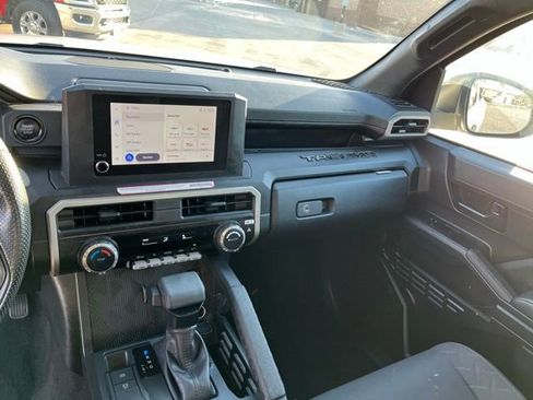 Used 2024 Toyota Tacoma SR image 11