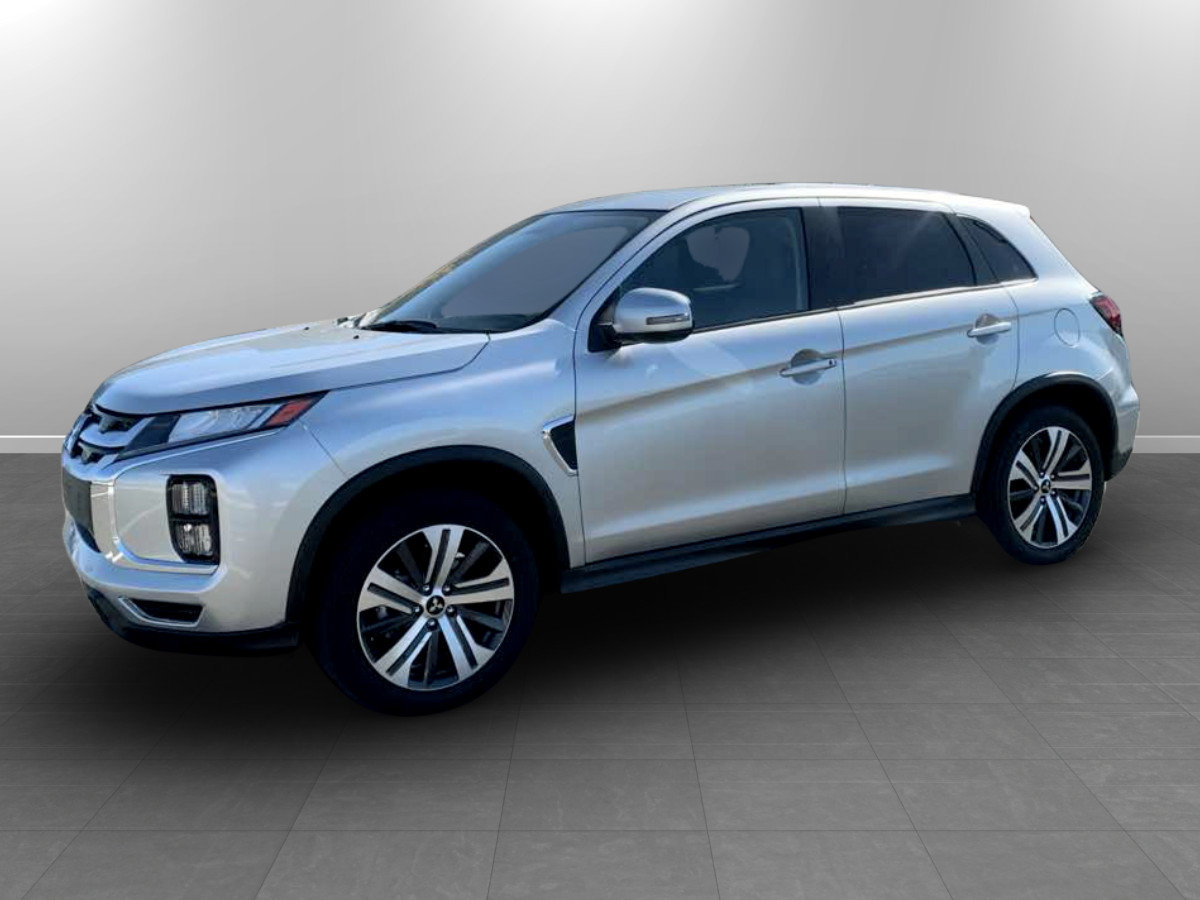 Used 2024 Mitsubishi Outlander Sport ES AWD/4WD image 3