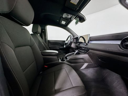 Used 2023 Chevrolet Colorado LT w/ LT Convenience Package image 31