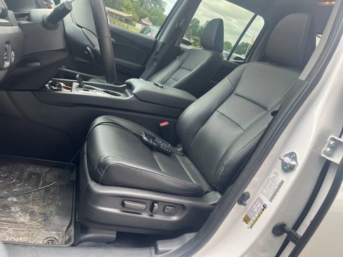 Used 2025 Honda Ridgeline RTL image 3