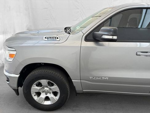 Used 2022 RAM 1500 Big Horn AWD/4WD image 3