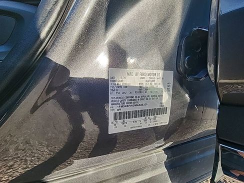 Used 2021 Ford Explorer Limited w/ Hybrid Equipment Group 310A image 26