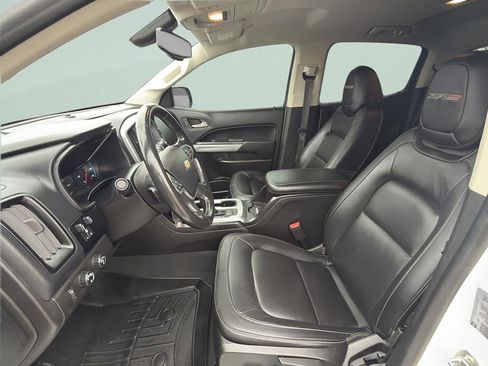 Used 2022 Chevrolet Colorado ZR2 w/ ZR2 Dusk Special Edition image 18