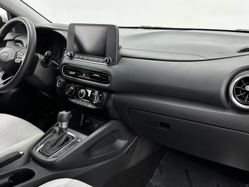Used 2022 Hyundai Kona SEL image 33