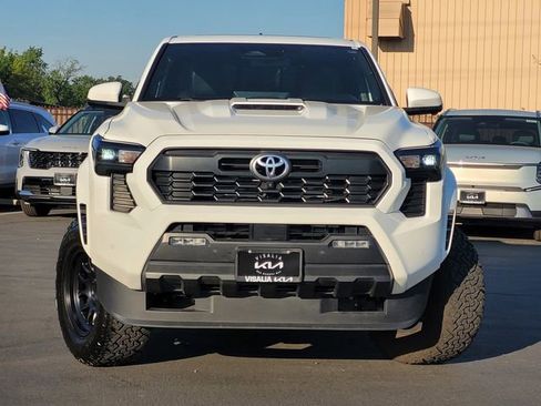 Used 2024 Toyota Tacoma TRD Sport w/ TRD Sport Premium Package image 3