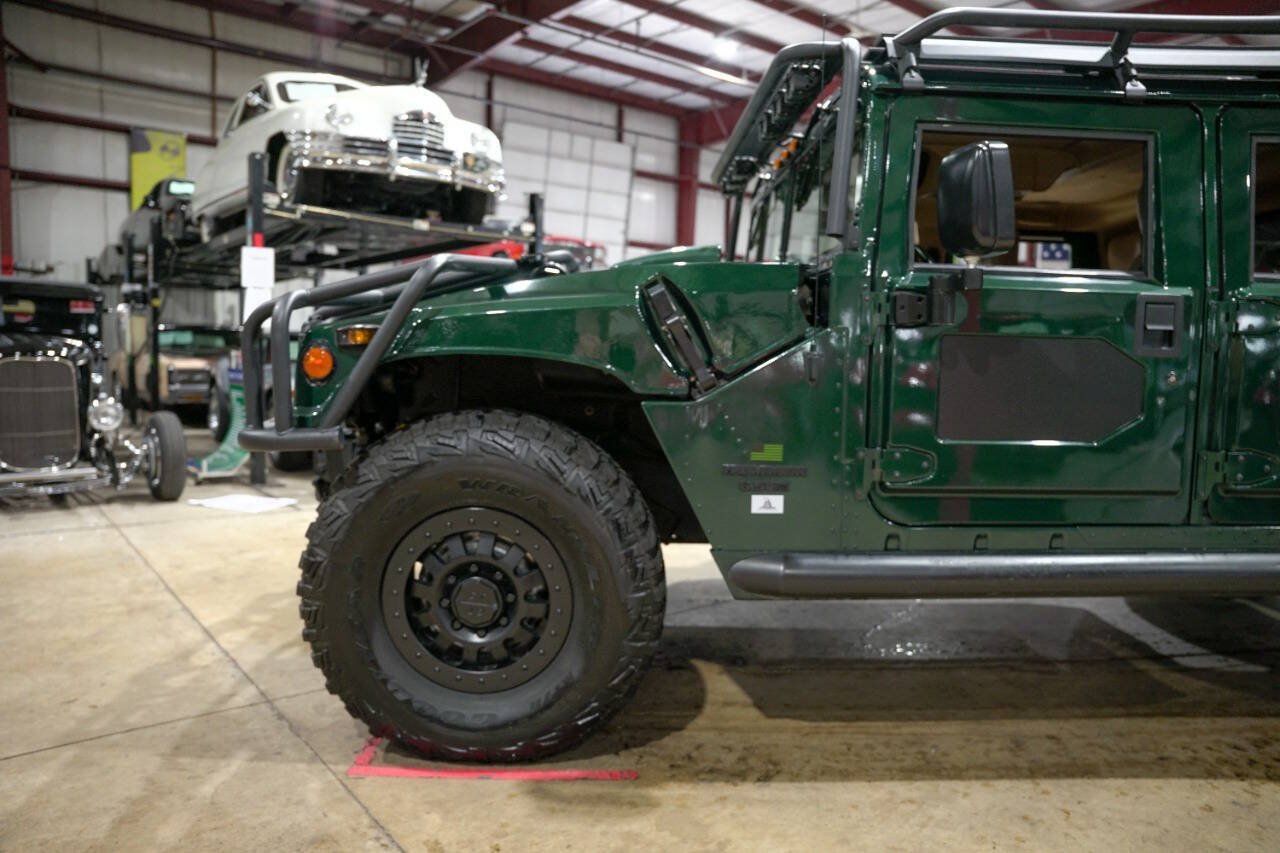 Used 1998 HUMMER H1 4-Door Hard Top AWD/4WD image 3