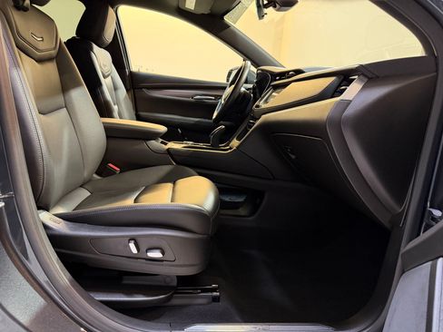 Certified 2023 Cadillac XT5 Luxury FWD image 49