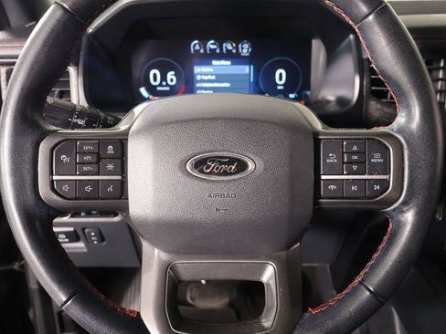 Used 2023 Ford Expedition Limited AWD/4WD image 3