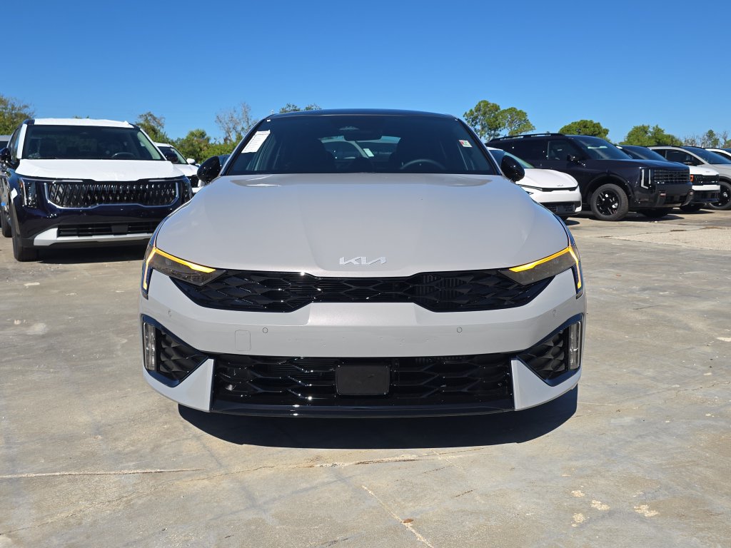 New 2027 Kia K5 GT FWD image 4
