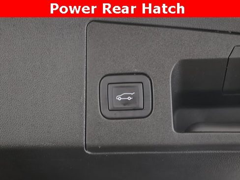 Used 2025 Cadillac XT5 Sportv image 30