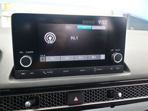 Used 2023 Honda Civic Sport image 11