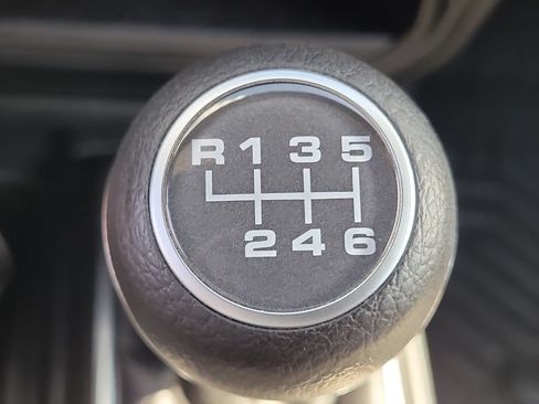 Used 2024 Jeep Wrangler Sport AWD/4WD image 20
