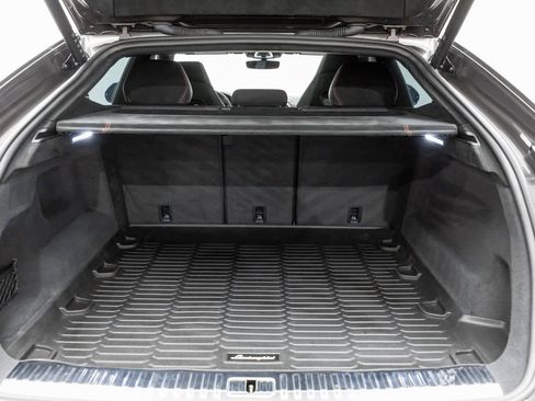 Used 2023 Lamborghini Urus Performante image 18