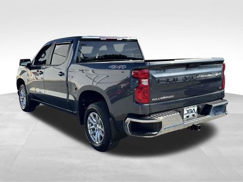 Used 2021 Chevrolet Silverado 1500 LT image 24