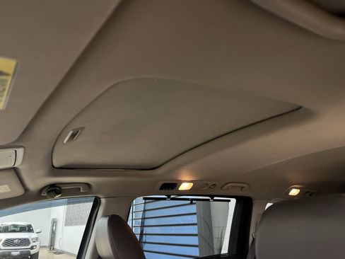 Used 2014 Honda Odyssey EX-L image 21