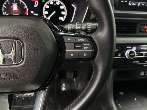 Used 2023 Honda Pilot EX-L image 17