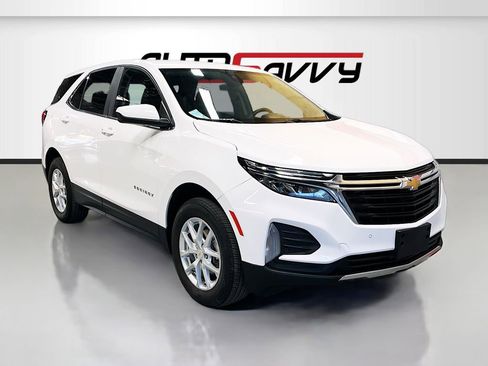 Used 2024 Chevrolet Equinox LT w/ LPO, Floor Liner Package AWD/4WD image 1