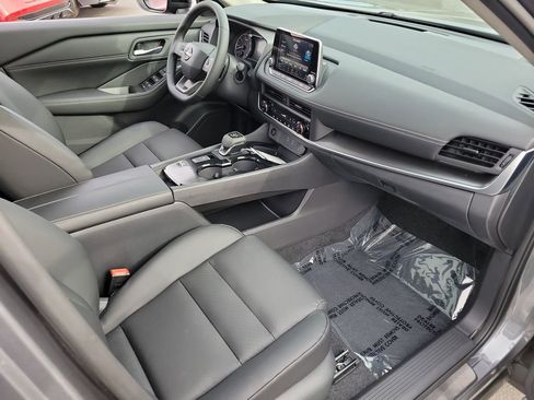 New 2026 Nissan Rogue SV image 12