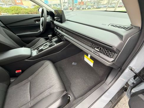 New 2026 Honda Accord SE image 43